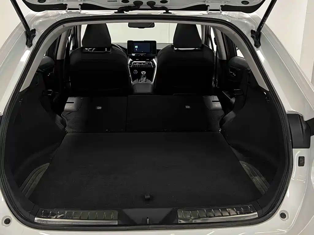 Toyota Harrier 2022 — фото 12