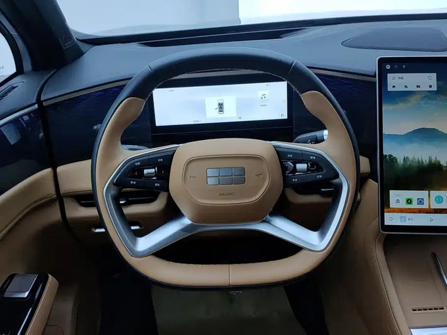 Geely Galaxy L7 2025 — фото 15