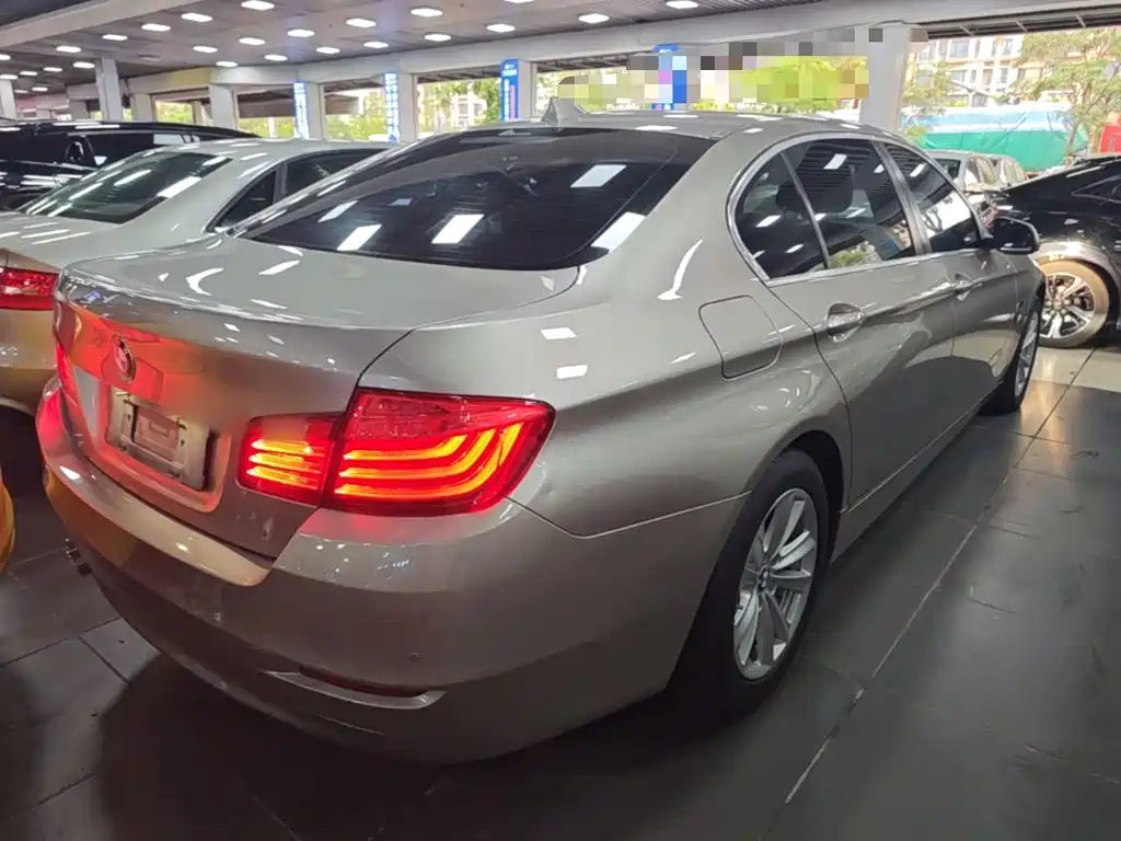 BMW 5 Series 2016