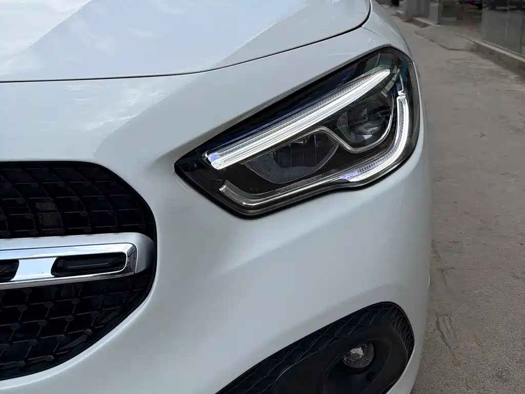 Mercedes-Benz GLA 2022 — фото 10