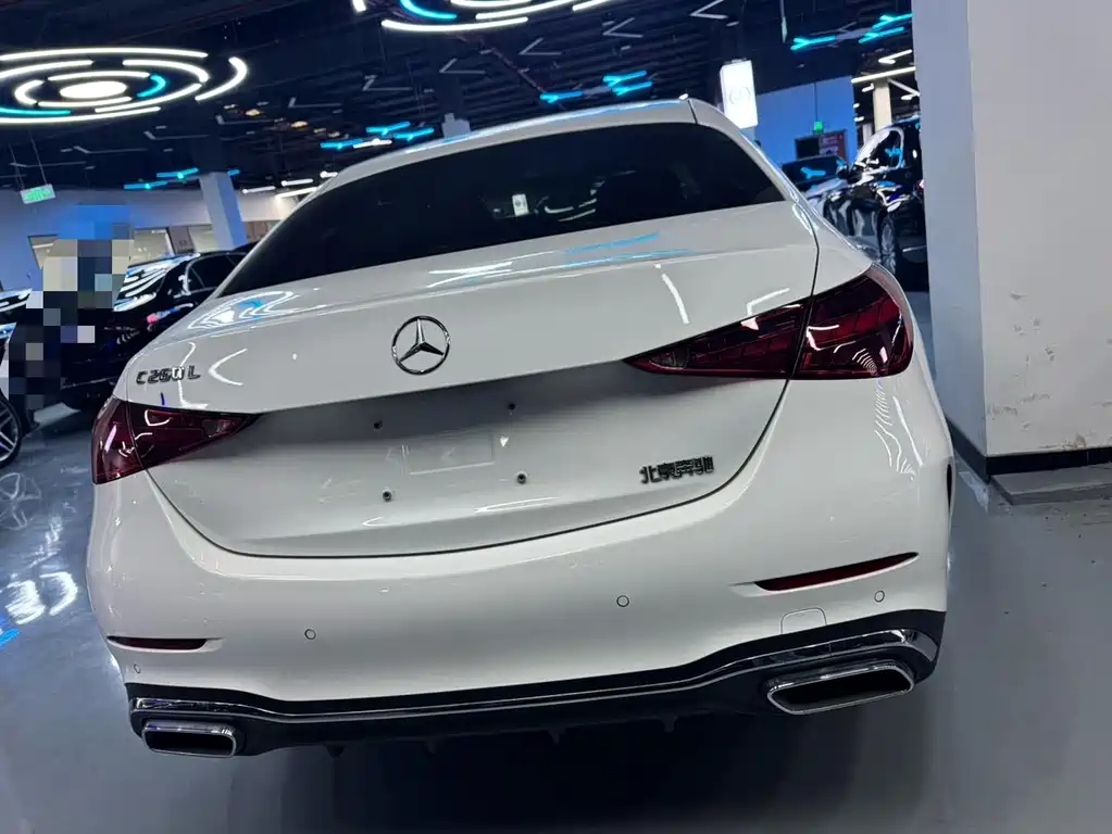 Mercedes-Benz C-Class 2023 — фото 18
