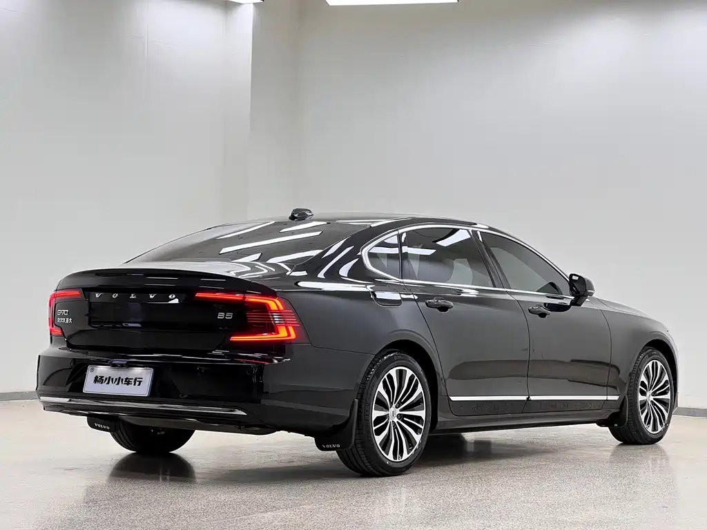 Volvo S90 2024 — фото 5