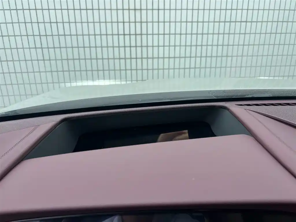 BYD Seal 07 DM-i 2025 — фото 12