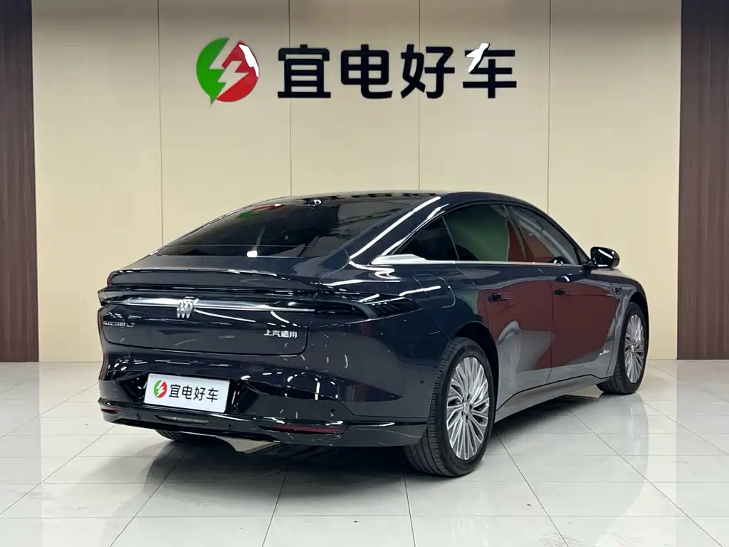 Buick Zhijing L7 2025 — фото 5