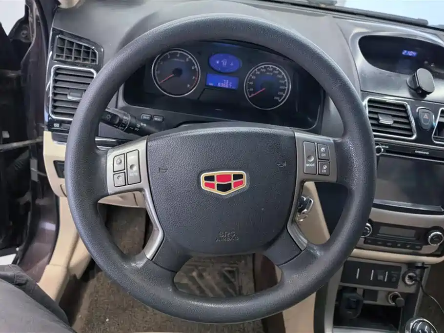 Geely Emgrand Classic 2013 — фото 15
