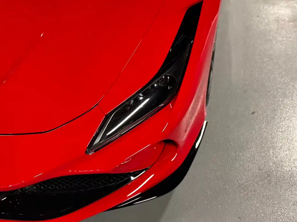 Ferrari F8 2022 — фото 7