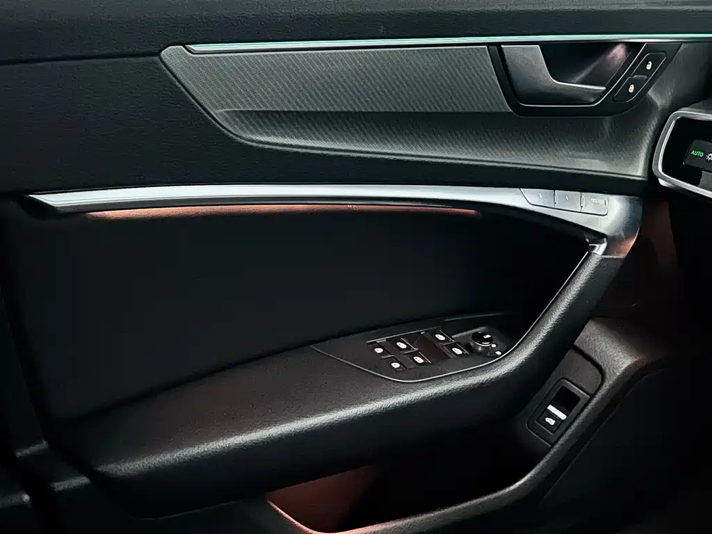 Audi A6L 2021 — фото 11