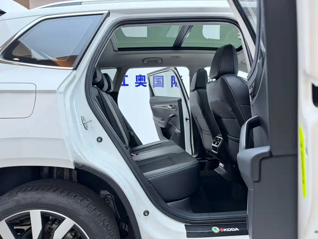 Skoda Karoq 2022 — фото 17
