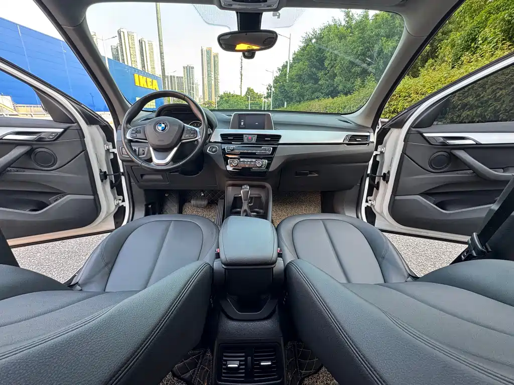 BMW X1 2018 — фото 10