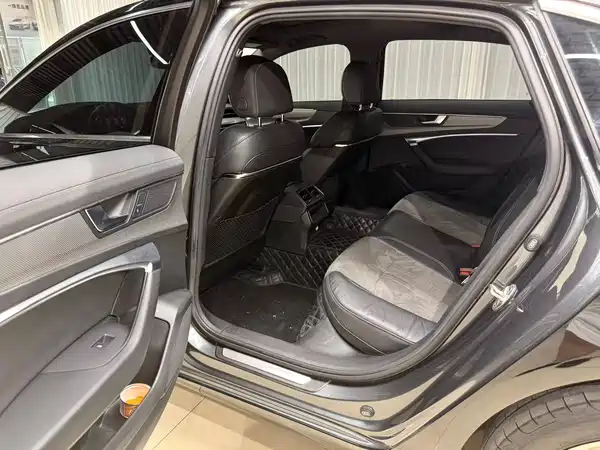 Audi A6L 2021