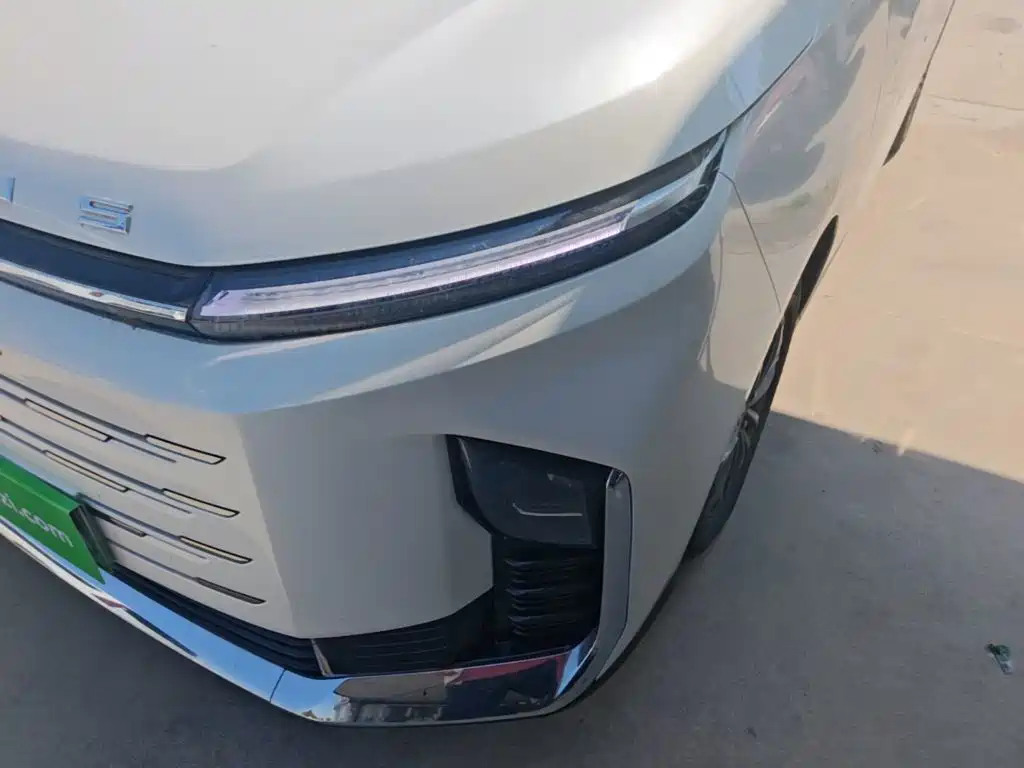 Maxus G50 PHEV 2025 — фото 24