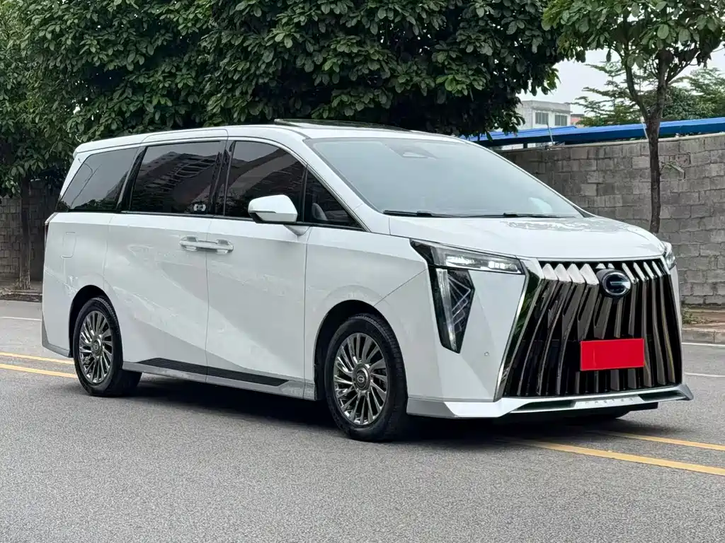 GAC Motor Trumpchi M8 2023 — фото 3