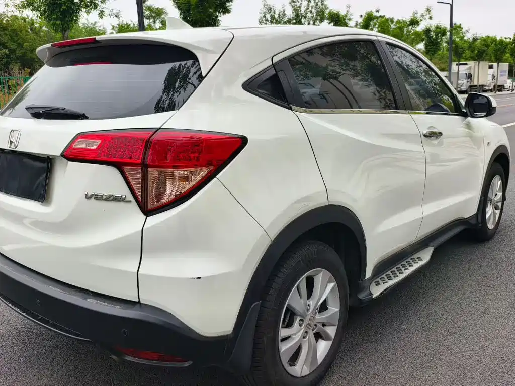 Honda Vezel 2017 — фото 9