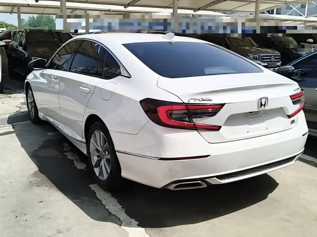 Honda Accord 2022 — фото 5