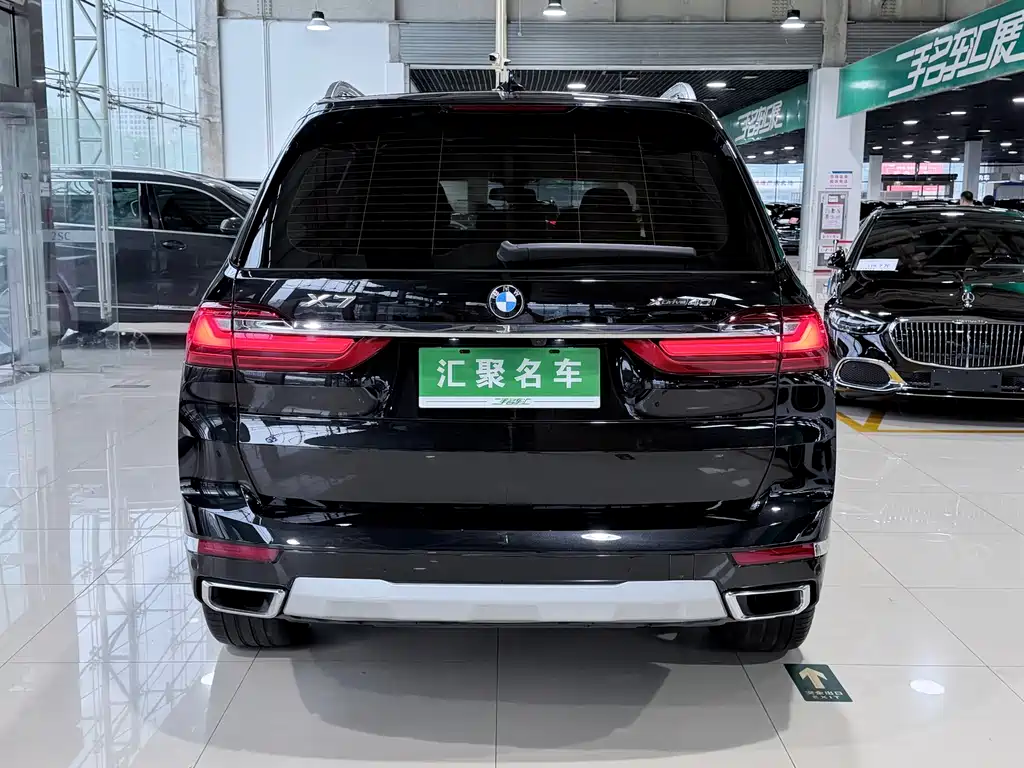 BMW X7 2020 — фото 25