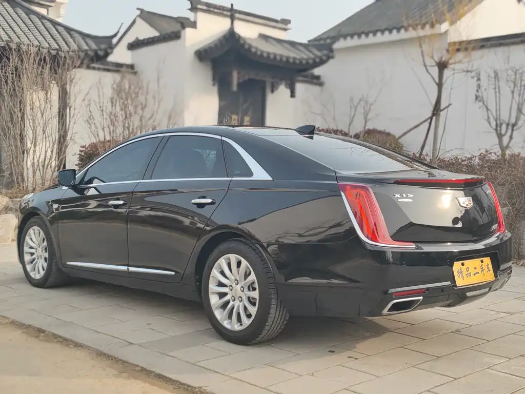 Cadillac XTS 2018 — фото 7