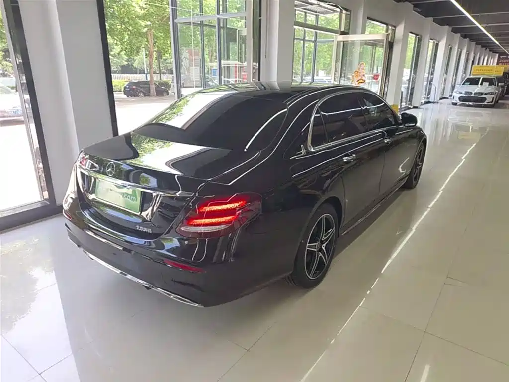 Mercedes-Benz E-Class 2020 — фото 7