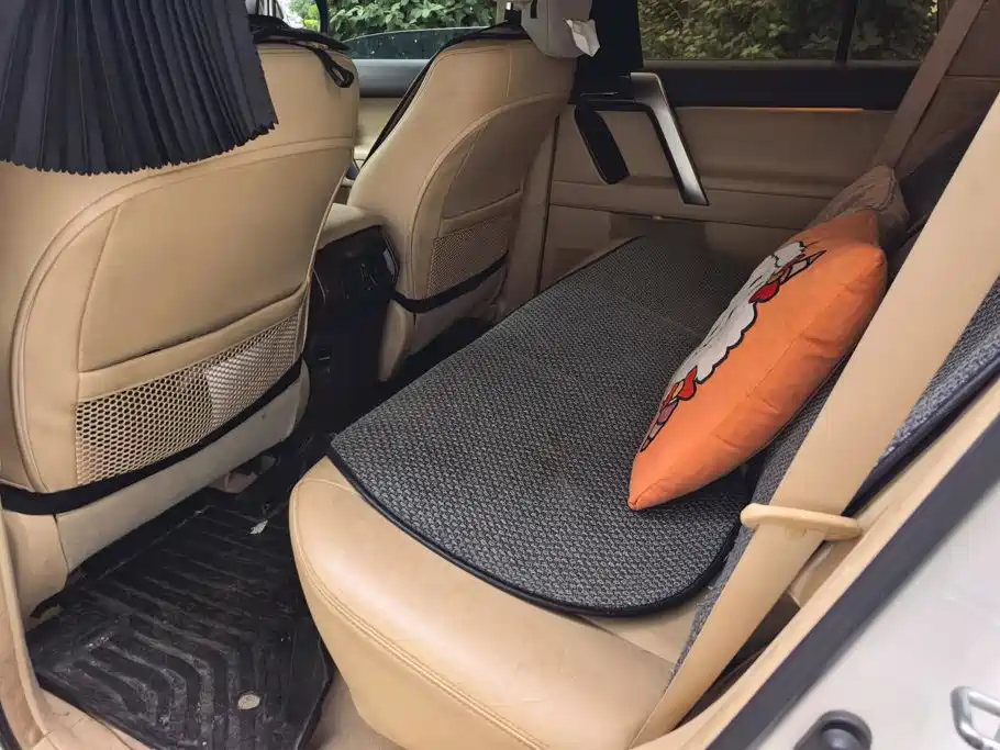 Toyota Prado 2016 — фото 11