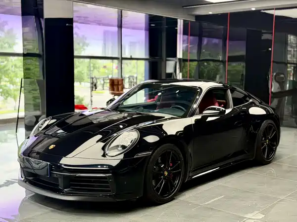 Porsche 911 2022