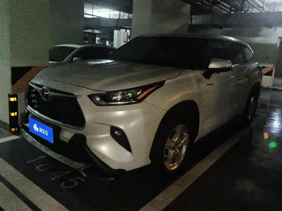 Toyota Highlander 2022