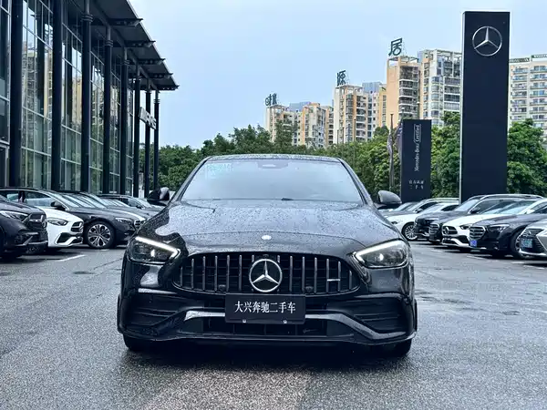 Mercedes-Benz C-Class AMG 2025