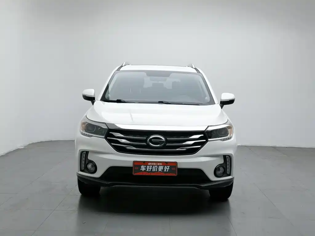 GAC Trumpchi GS4 2017 — фото 3