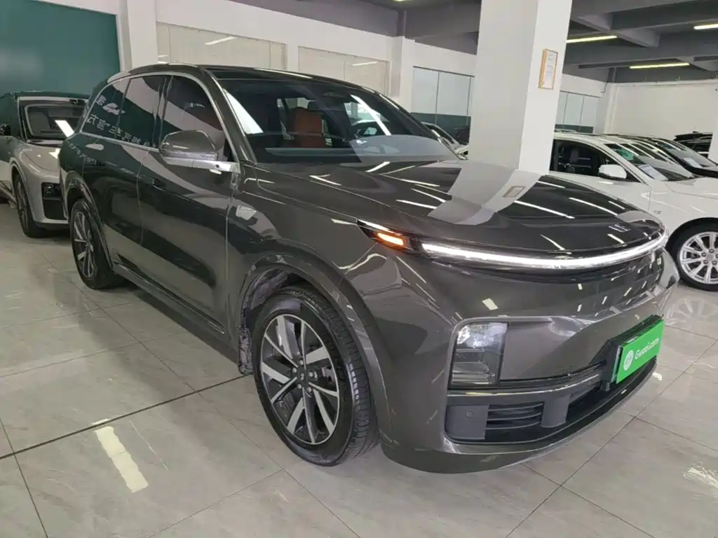 Li Auto Li L8 2023