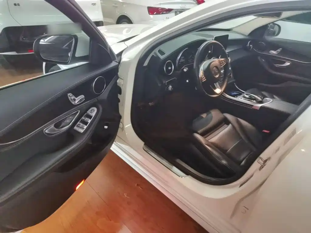 Mercedes-Benz C-Class 2015 — фото 12