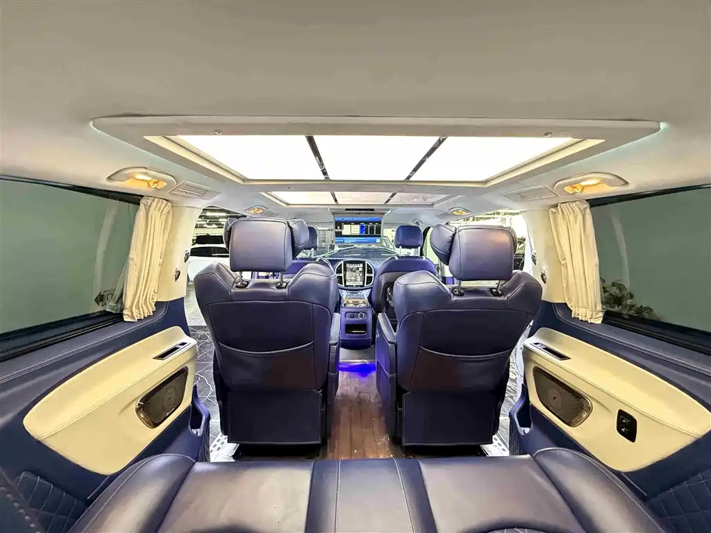 Mercedes-Benz Vito 2019 — фото 20
