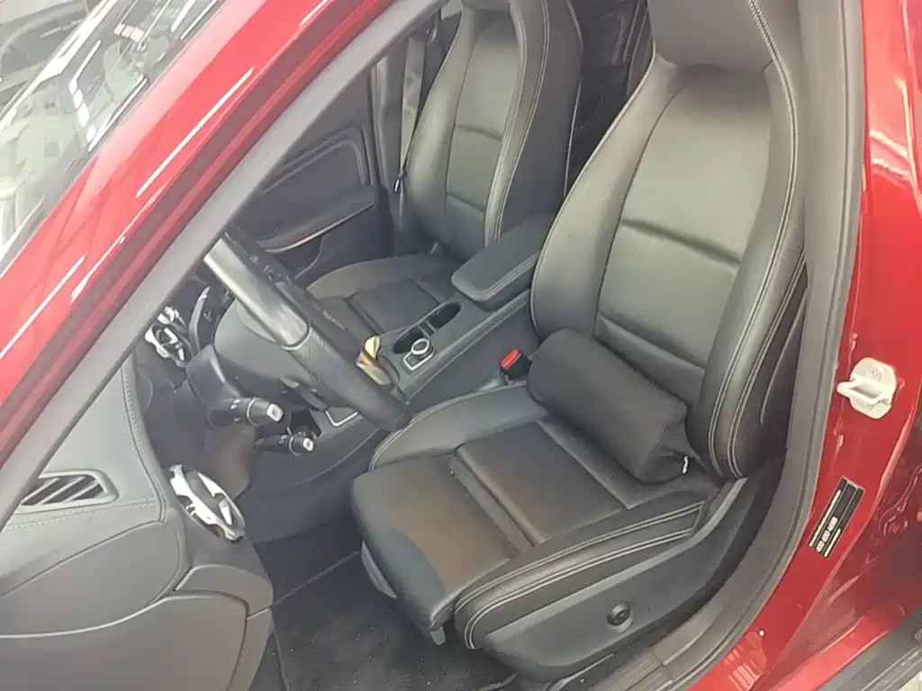Mercedes-Benz GLA 2017 — фото 15