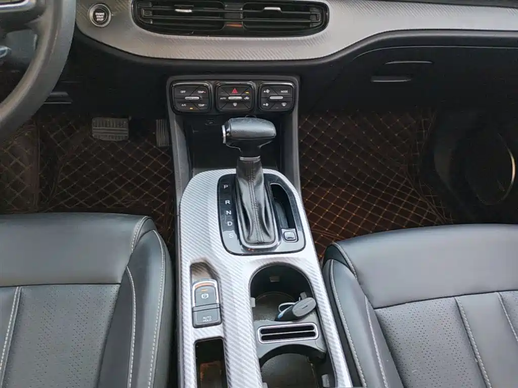 GAC Motor Trumpchi GS3 2021 — фото 14