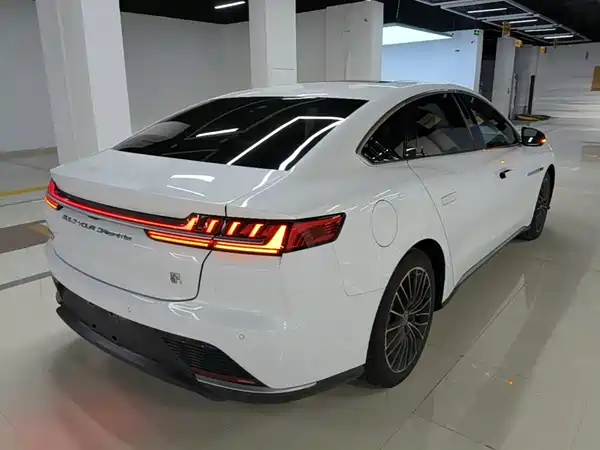 BYD Han 2023