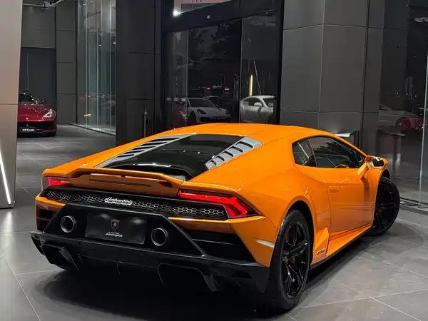 Lamborghini Huracan 2020