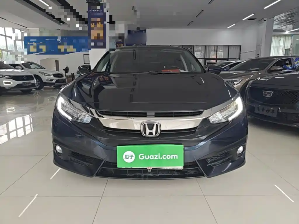 Honda Civic 2018 — фото 3