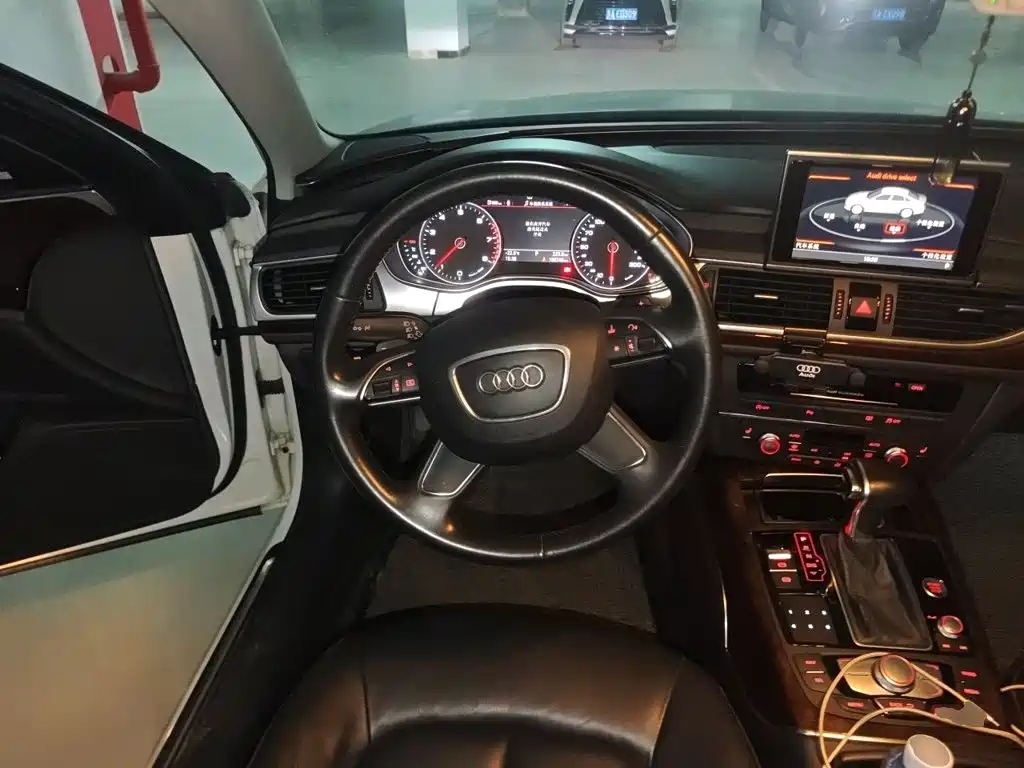 Audi A6L 2016