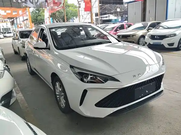 Roewe i5 2025