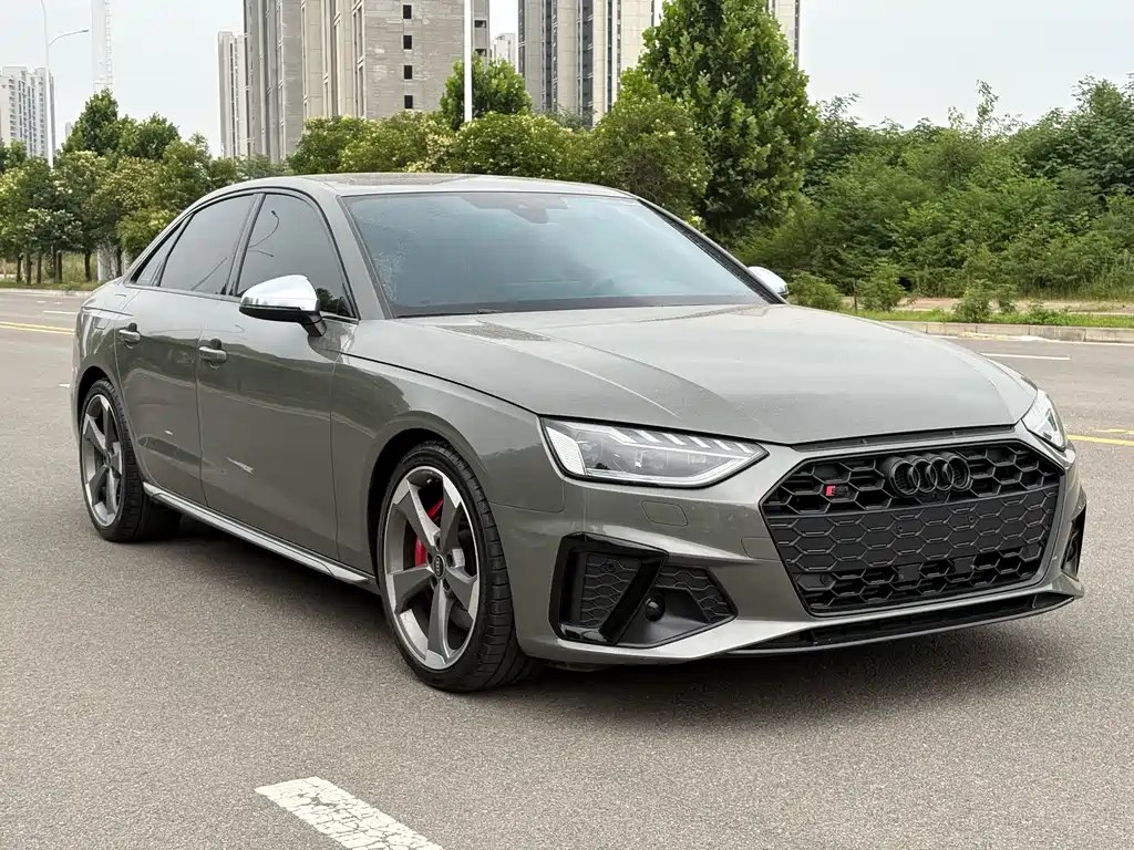 Audi S4 2023