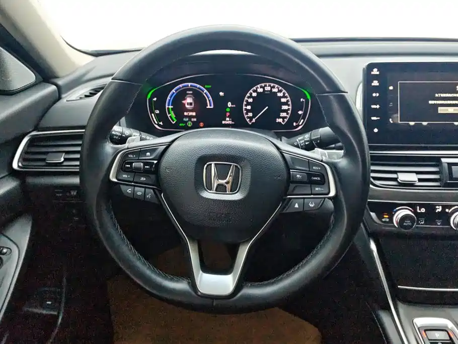 Honda Accord 2023 — фото 15