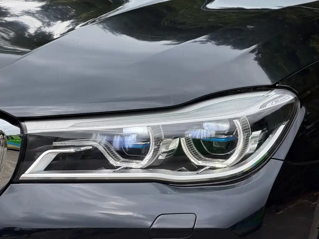 BMW 7 Series 2018 — фото 4