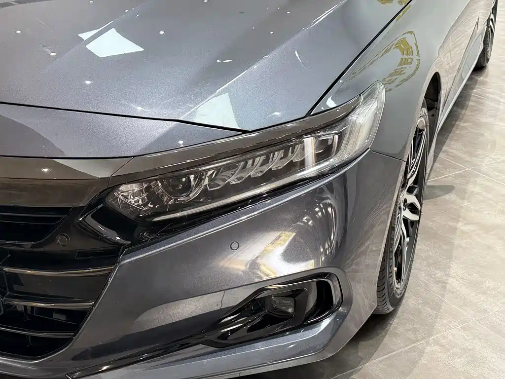 Honda Accord 2022 — фото 27