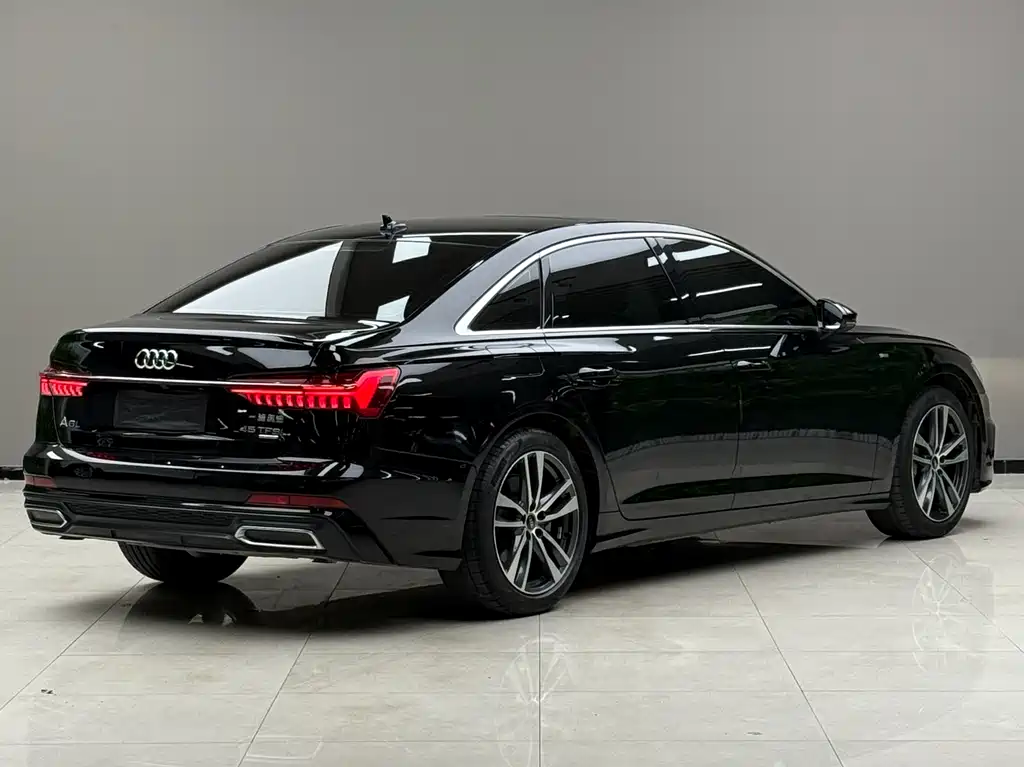 Audi A6L 2022 — фото 2
