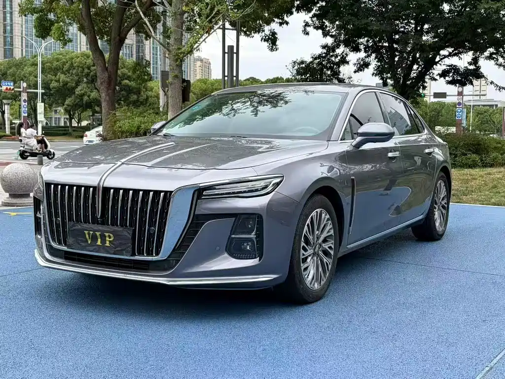 Hongqi H5 2023 — фото 1