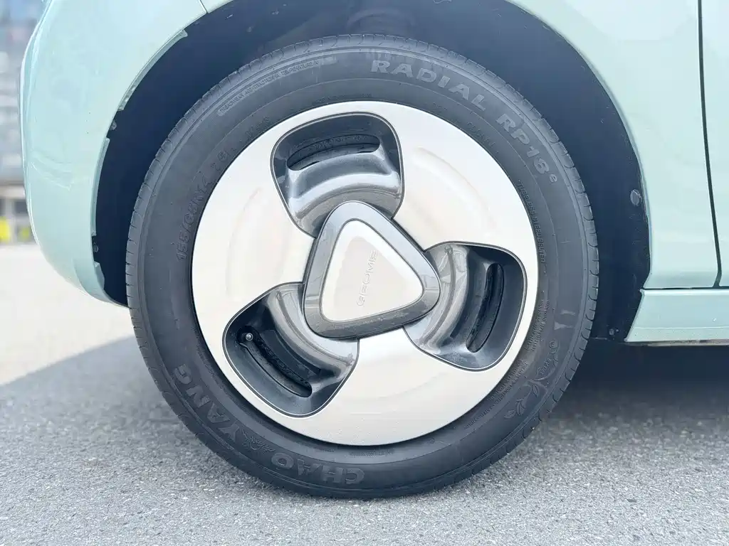 Geely Galaxy Panda 2023 — фото 15