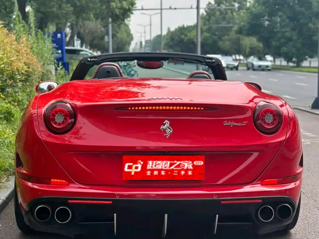 Ferrari California T 2017 — фото 4