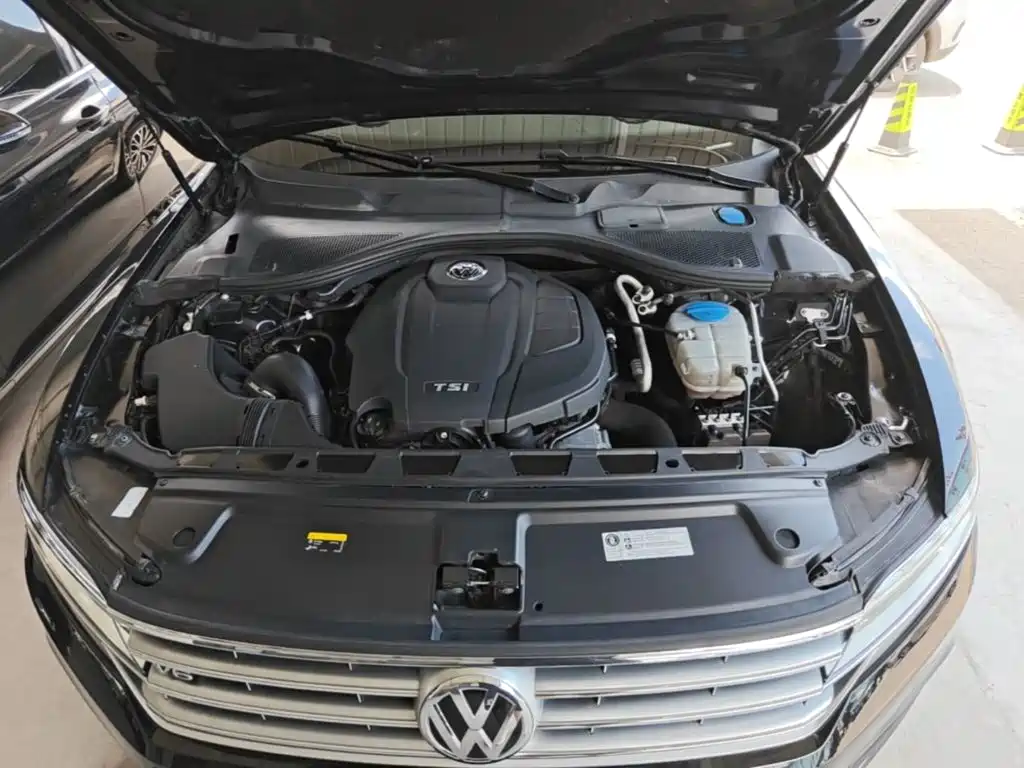 Volkswagen Phideon 2018 — фото 20