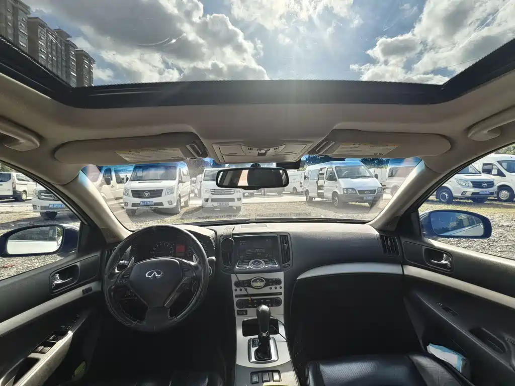Infiniti G 2008