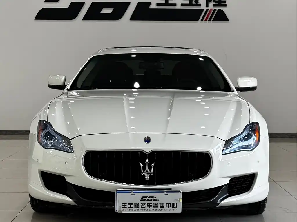 Maserati Quattroporte 2015 — фото 2