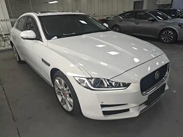 Jaguar XEL 2019
