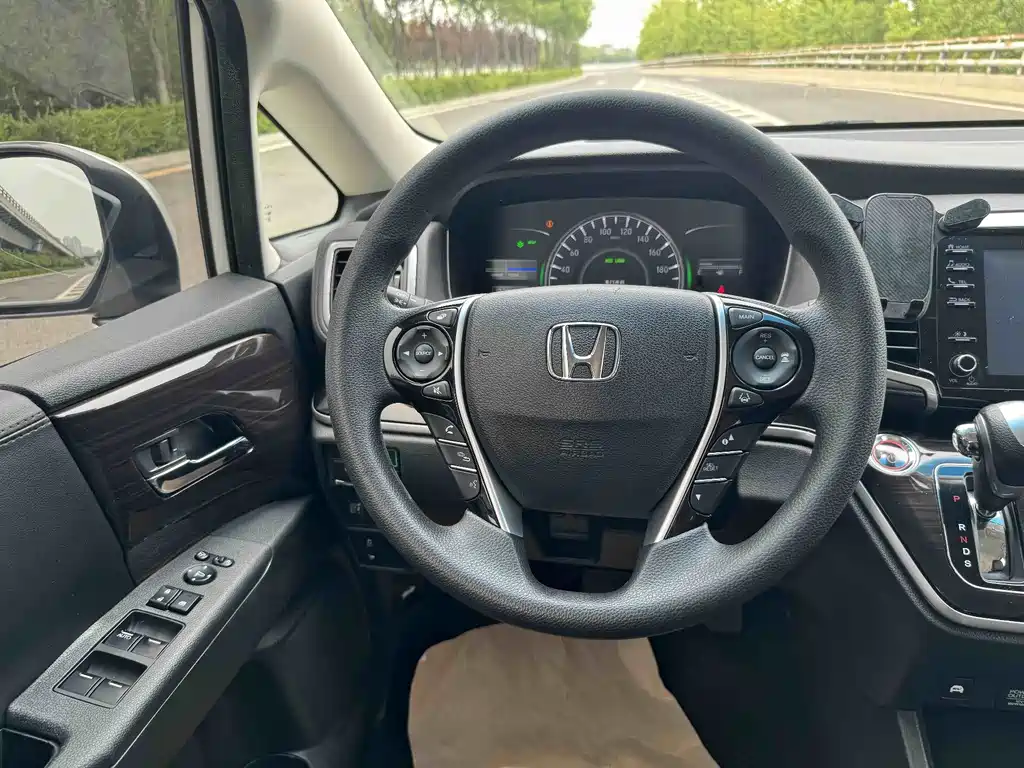 Honda Odyssey 2020 — фото 11