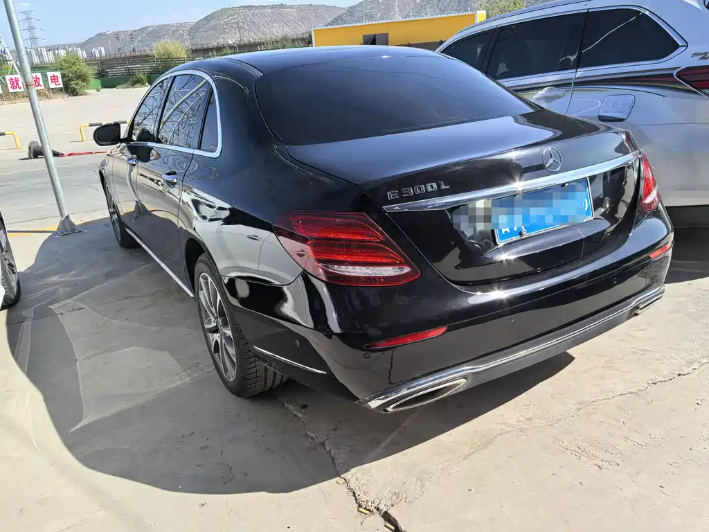 Mercedes-Benz E-Class 2019